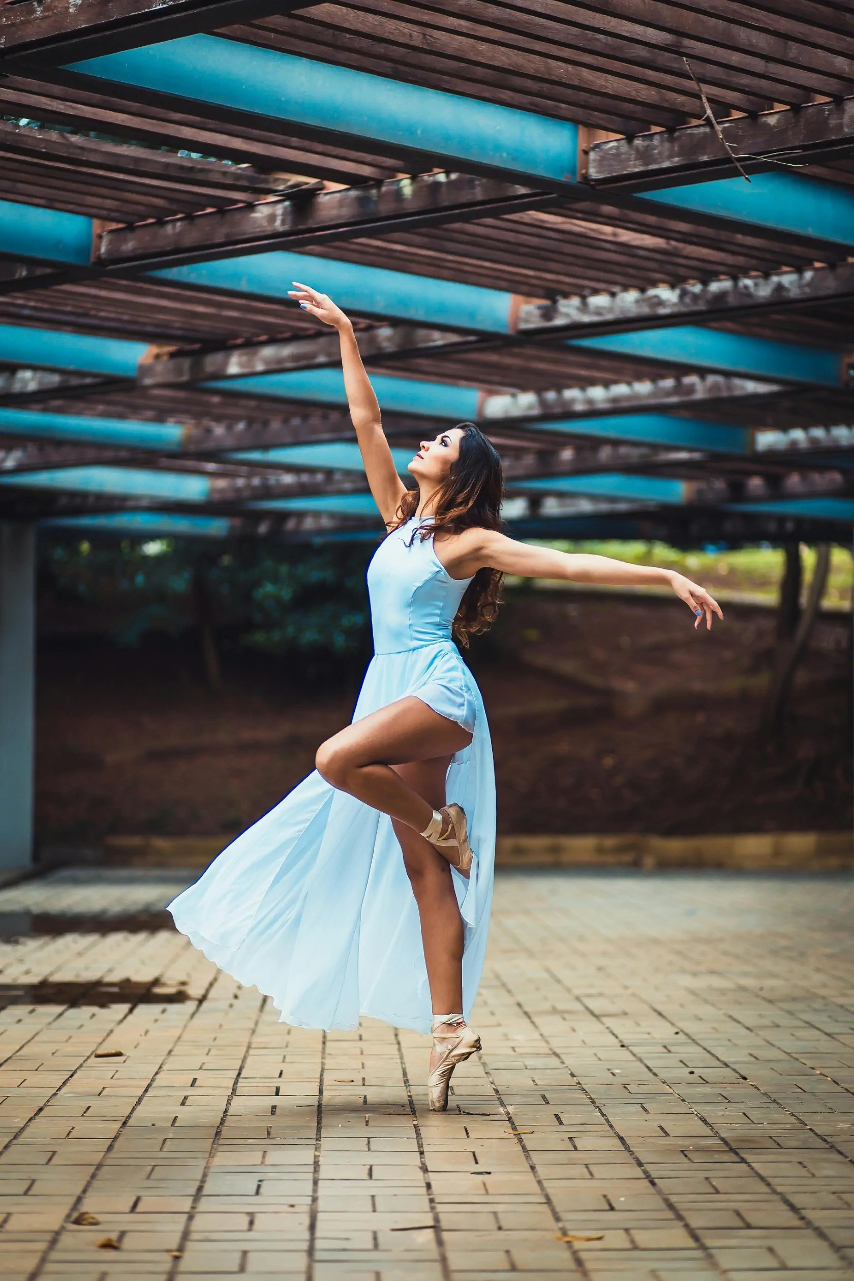Woman Dancing 01